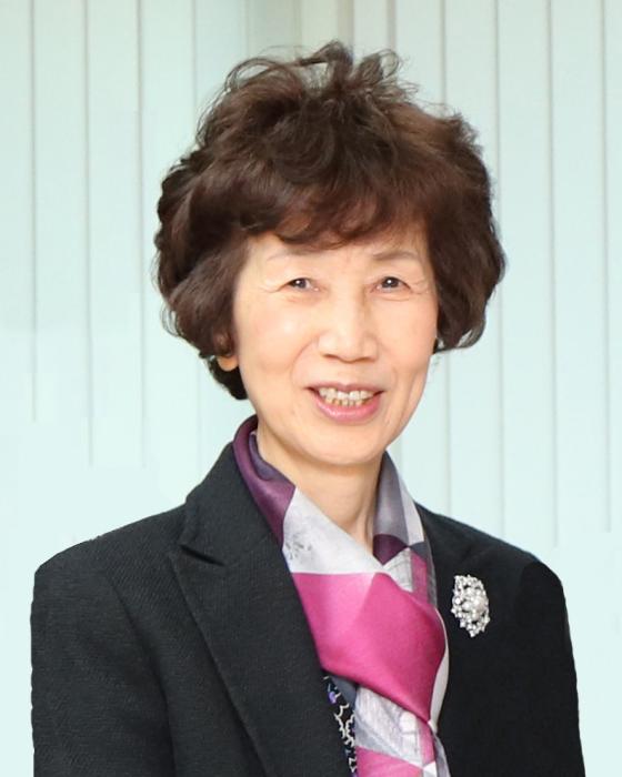 저자 윤문지타우치 후미애